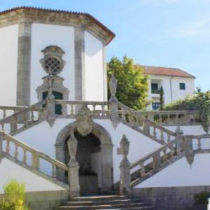 Capela-das-Carrancas-Castro-Daire-e1562678550810-720×340 Capela-das-Carrancas-Castro-Daire-e1562678550810-720x340